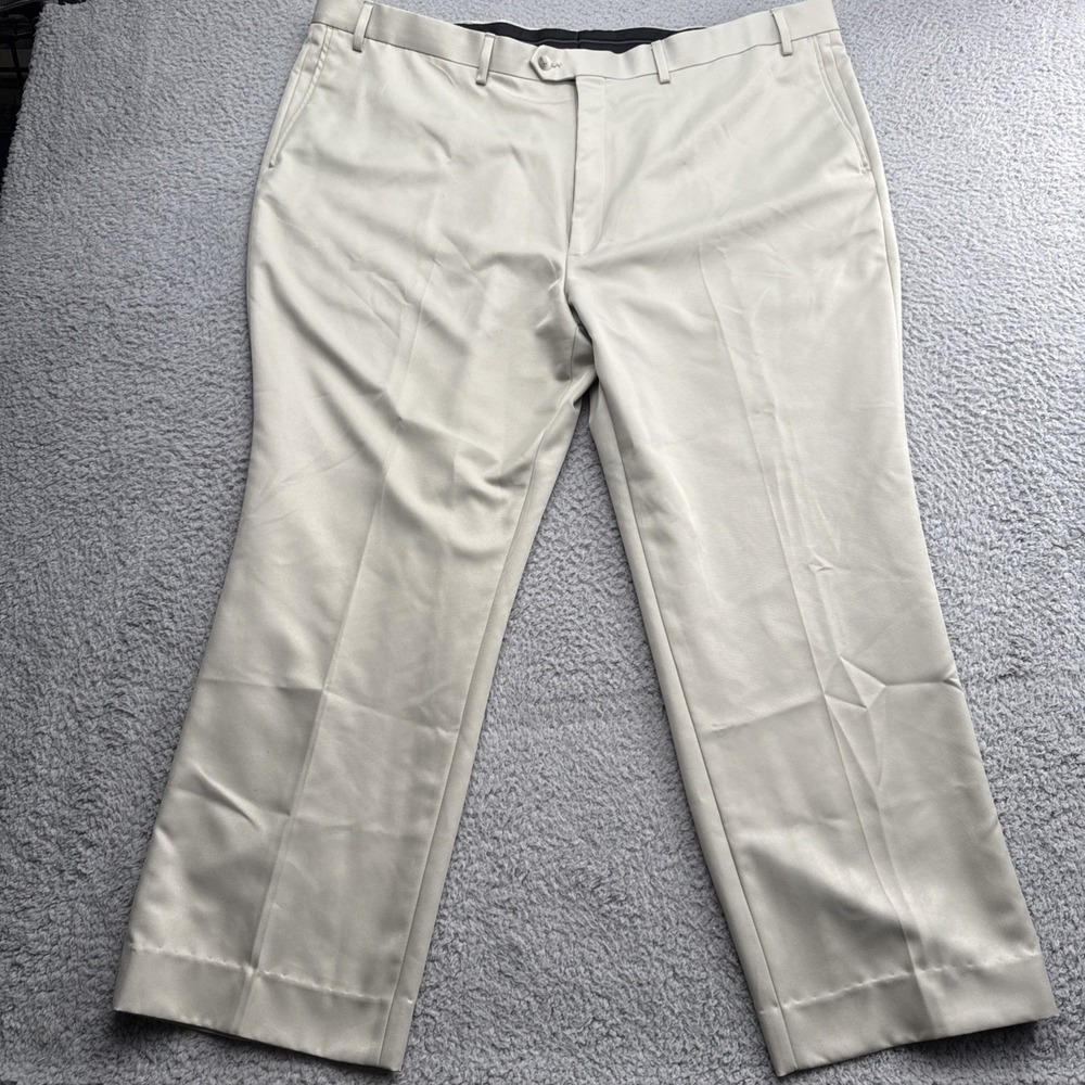 Roundtree & Yorke Travelsmart Pants Mens 46 x 30 Flat Front Khaki Stretch